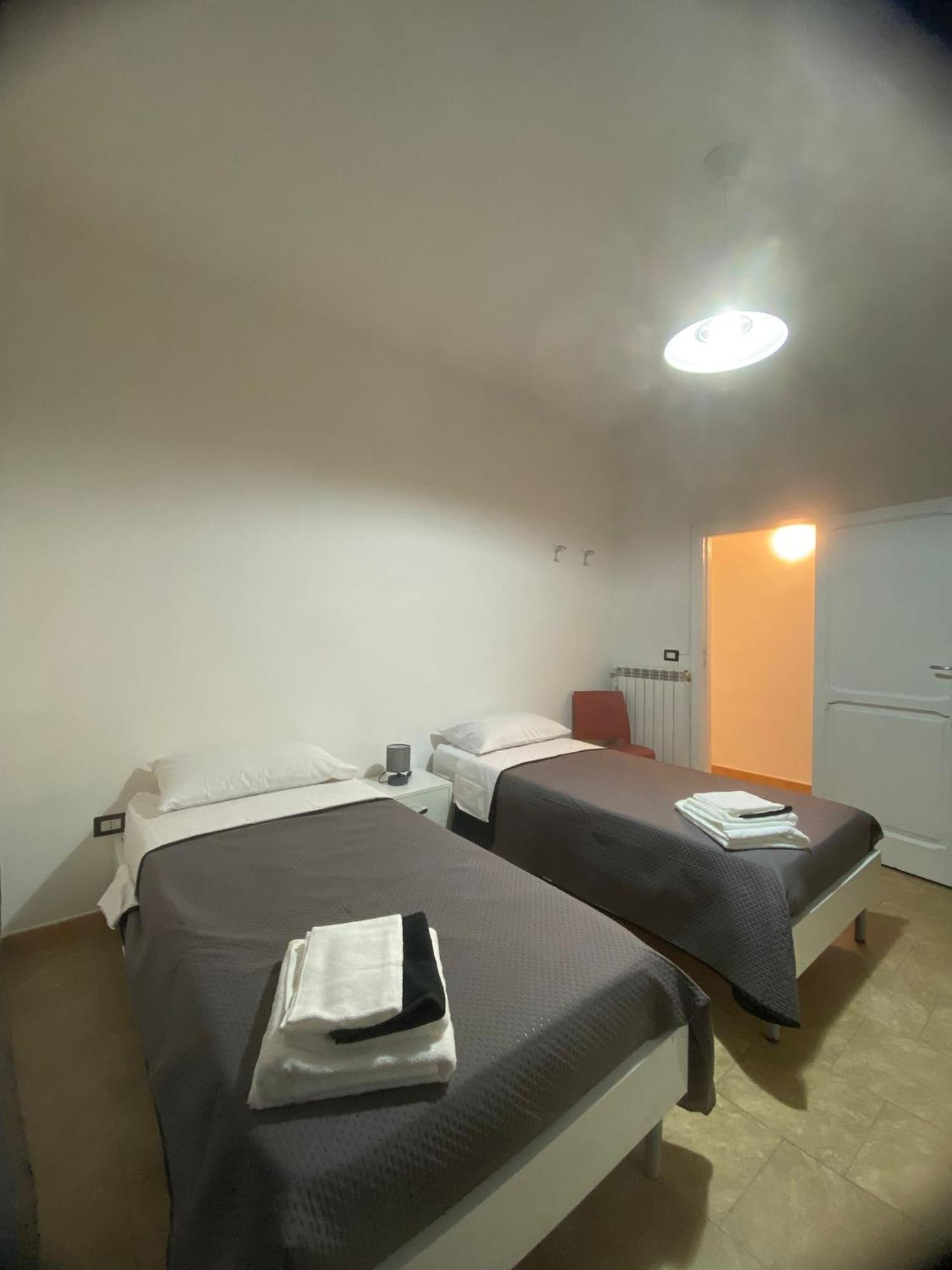 Tre Regine Napoli Apartamento Exterior foto